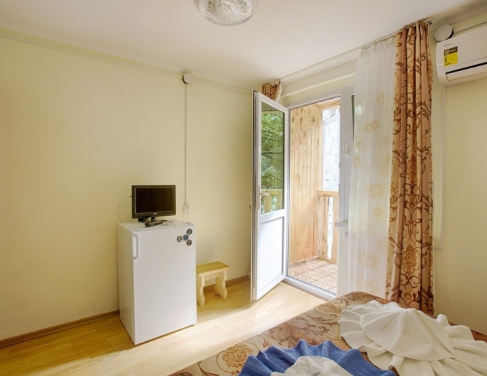 2-местное станд. с балк. в корпусе на территории - Пансионат «Солнечный Летний» Холодная речка