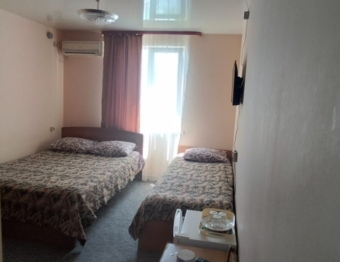 3-мест. станд. с балк. в корпусе на территории - Пансионат «Солнечный Летний» Холодная речка